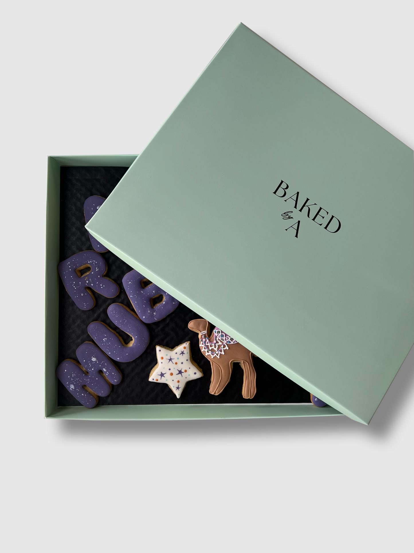 Ramadan Mubarak - Letter Cookie Box