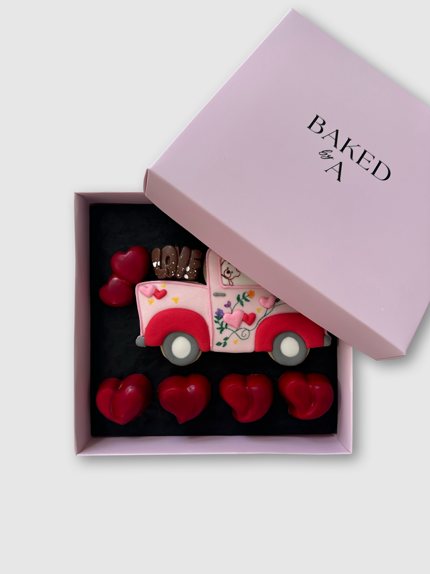 Love Truck Cookie with Chocolate