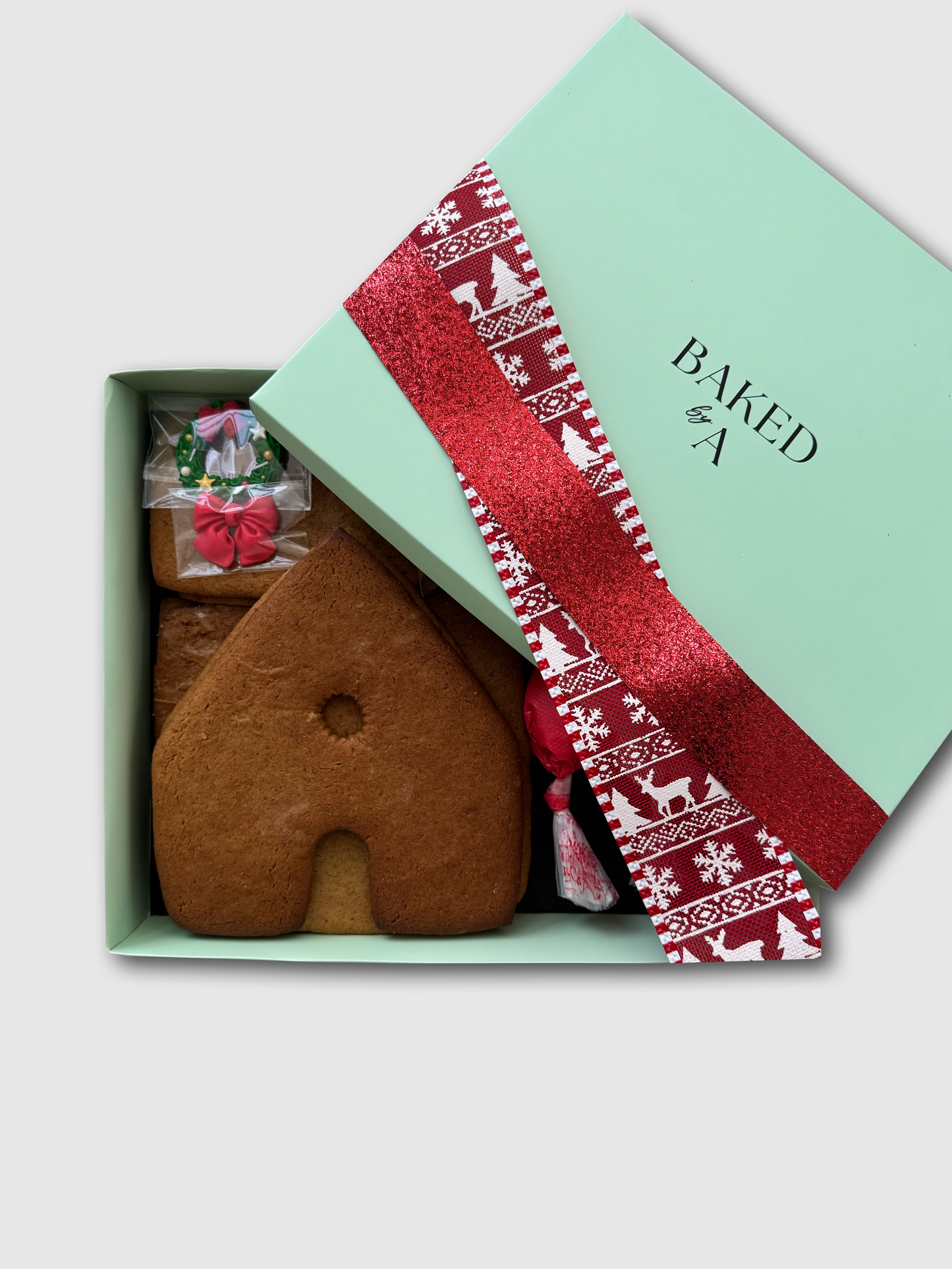 Gingerbread House DIY Kit